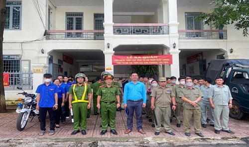 UBND phường Tân Tiến ra quân hưởng ứng Tháng cao điểm bảo đảm trật tự an toàn giao thông năm 2023