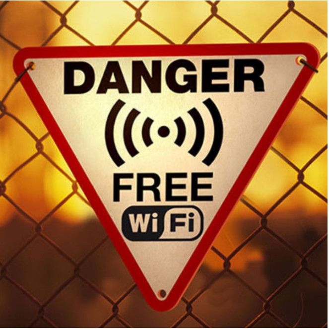 Những mối nguy hiểm từ wifi công cộng bạn nên biết